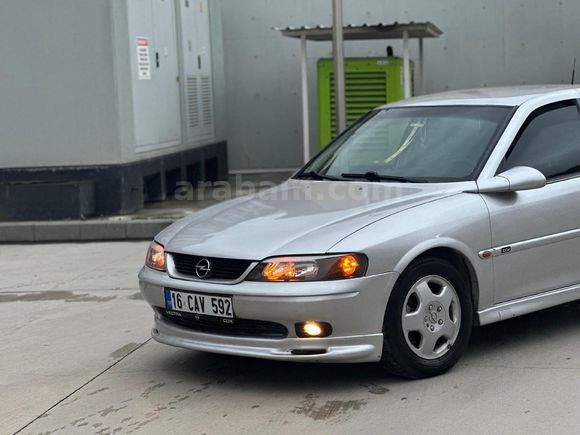 Sahibinden Opel Vectra 2.0 CDX 2000 Model
