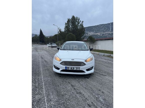 Sahibinden Ford Focus 1.5 TDCi Trend X 2015 Model 