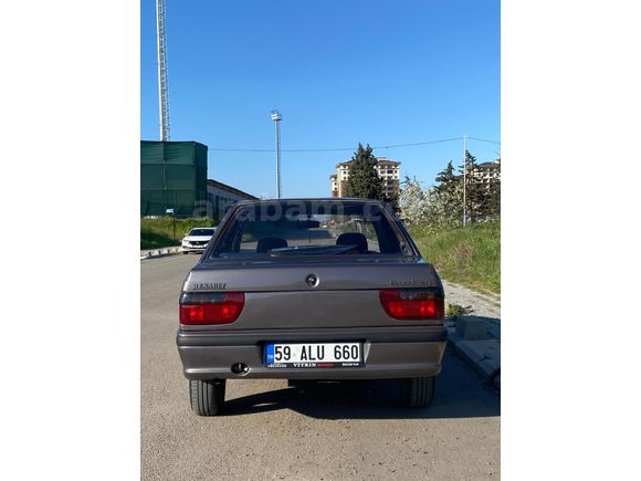 Sahibinden Renault R 9 1.4 Broadway RNi 1999 Model
