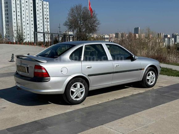 Sahibinden Opel Vectra 2.0 CD 1997 Model Ankara