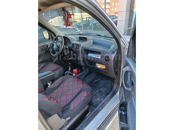 Sahibinden Peugeot Partner 1.9 D 2004 Model