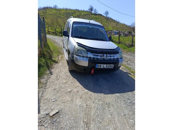 Sahibinden Peugeot Partner 1.9 D 2004 Model