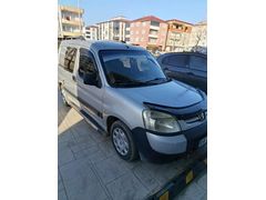 Sahibinden Peugeot Partner 1.9 D 2004 Model
