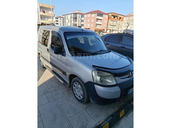 Sahibinden Peugeot Partner 1.9 D 2004 Model