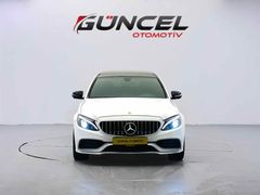 GÜNCEL OTOMOTİV'DEN İMZALI SERİ MERCEDES-BENZ C200d AMG