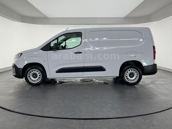 otomobil Fiat Doblo Cargo 1.5 BlueHDİ Maxi