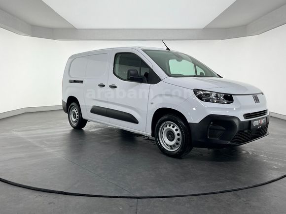 otomobil Fiat Doblo Cargo 1.5 BlueHDİ Maxi