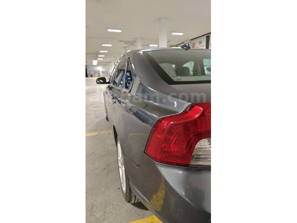 Sahibinden Volvo S40 1.6 D Dynamic 2009 Model  245.000 km Gri
