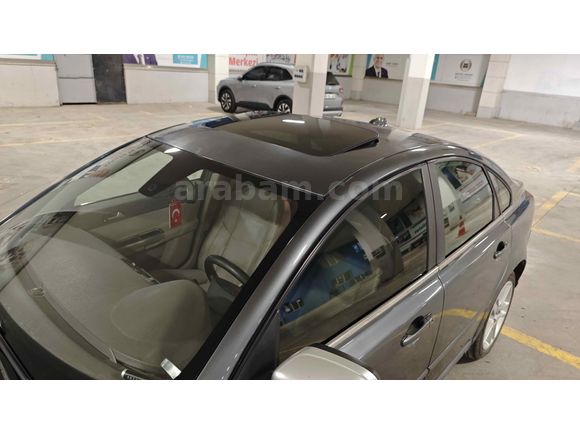 Sahibinden Volvo S40 1.6 D Dynamic 2009 Model  245.000 km Gri