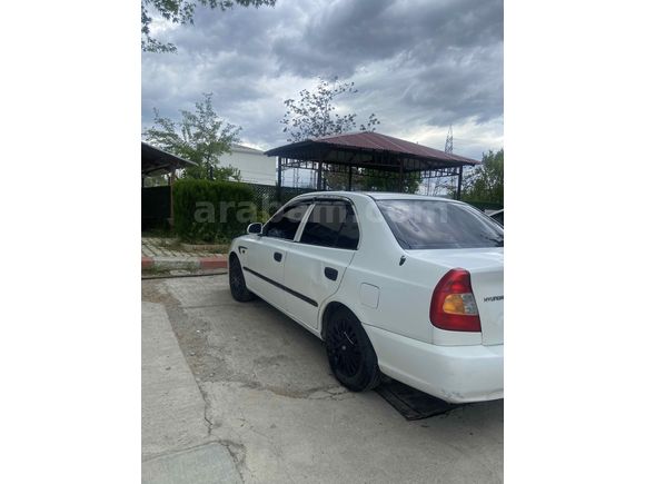 Sahibinden Hyundai Accent 1.5 GL 2003 Model 