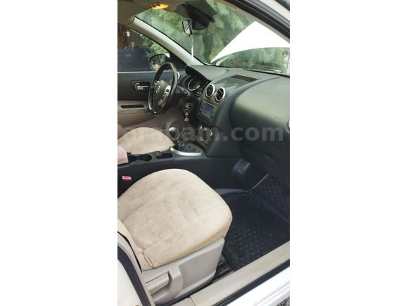 Sahibinden Nissan Qashqai+2 1.5 dCi Tekna 2011 Model  134.000 km Beyaz