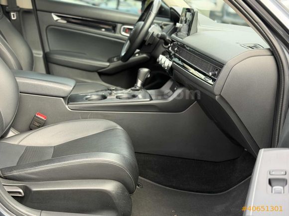 2023+HATASIZ+CİVİC+EXECUTİVE PLUS+182HP+SERVİS BAKIMLI+72.000KM