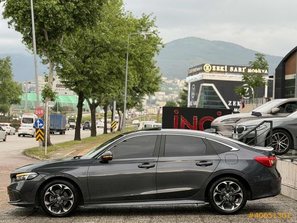 2023+HATASIZ+CİVİC+EXECUTİVE PLUS+182HP+SERVİS BAKIMLI+72.000KM