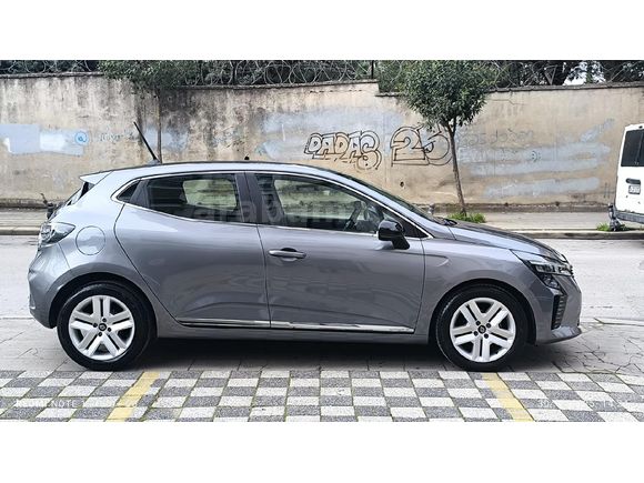 Sahibinden Renault Clio 1.0 TCe Evolution 2025 Model