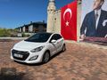 DERE MOTORS'DAN 2014 İ30 1.6CRDİ OTOMATİK ELİTE CAM TAVAN SANRUF