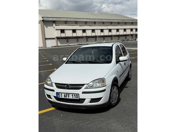 Sahibinden Opel  Corsa parça boyalı 