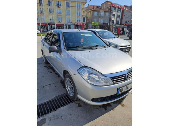 Sahibinden Renault Symbol 1.2 Authentique 2011 Model  151000 km Gri (metalik)
