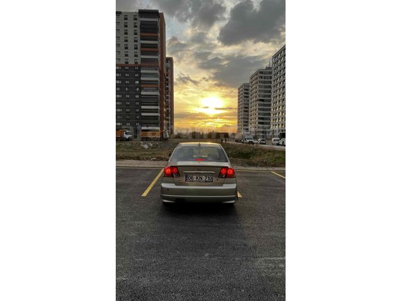 Sahibinden Honda Civic 1.6i VTEC LS 2004 Model 