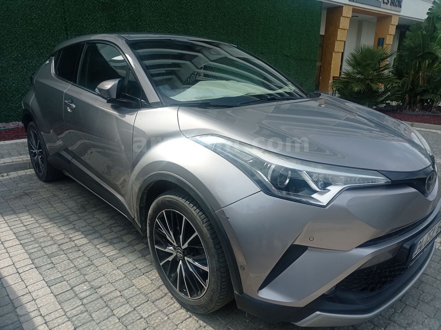Sahibinden Toyota C-HR 1.2 Turbo Diamond Premium 2018 Model 3