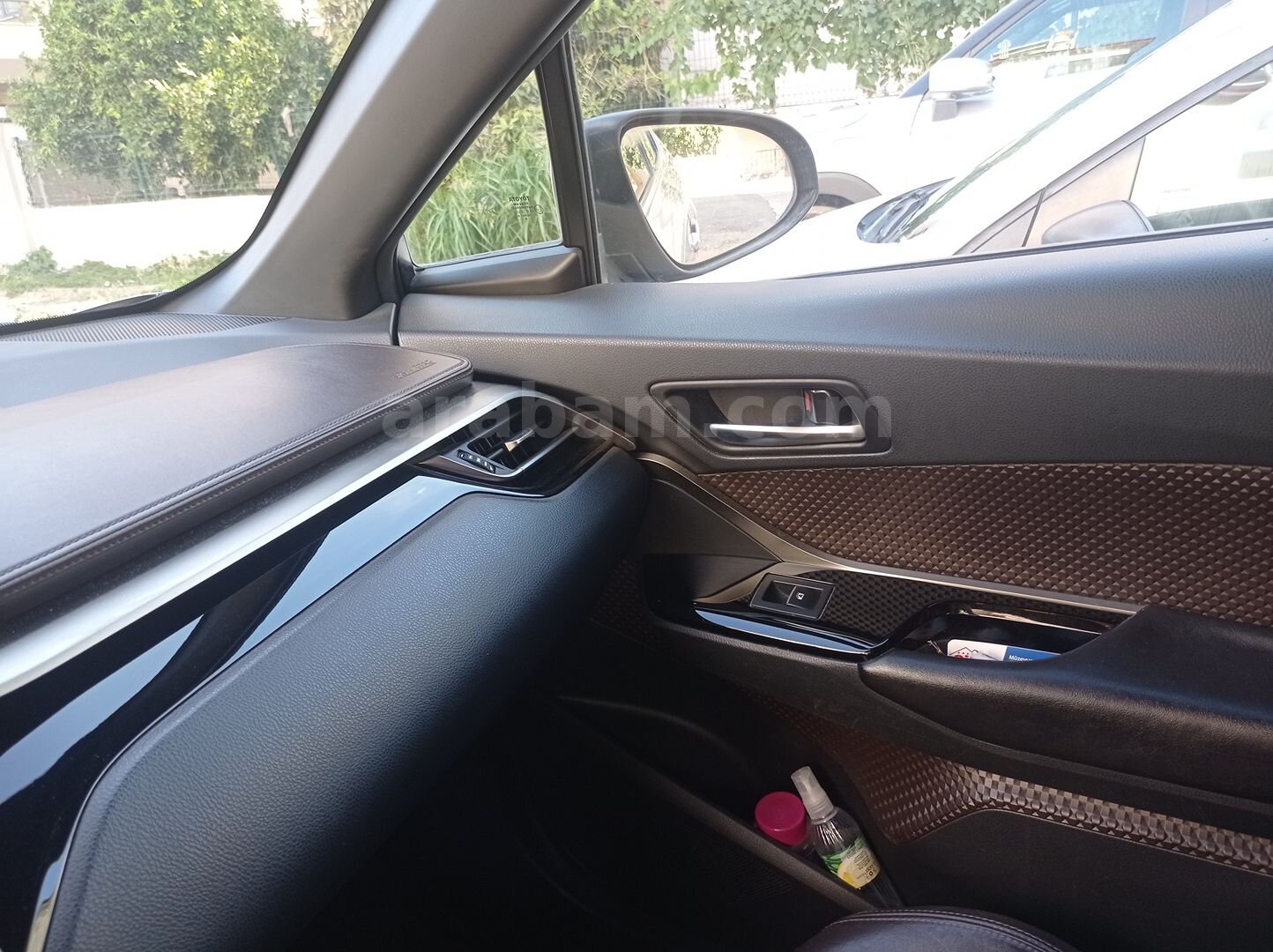Sahibinden Toyota C-HR 1.2 Turbo Diamond Premium 2018 Model 2