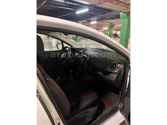 Sahibinden Renault Clio 1.2 Joy 2013 Model 