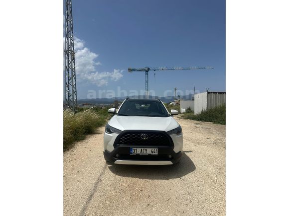 Sahibinden Toyota Corolla Cross 1.8 Hybrid Flame X-Pack 2024 Model