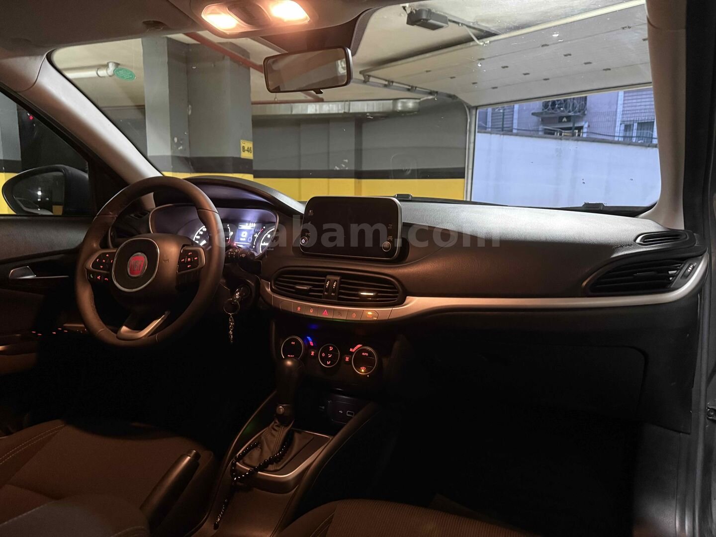Sahibinden Fiat Egea 1.6 Multijet Urban Plus 2020 Model İstanbul 20.000 km Füme 7