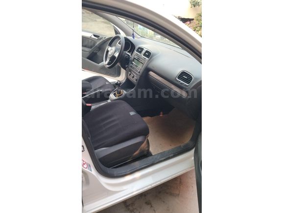 Sahibinden Volkswagen Golf 1.4 TSi Trendline 2010 Model 2 ci sahibiyim