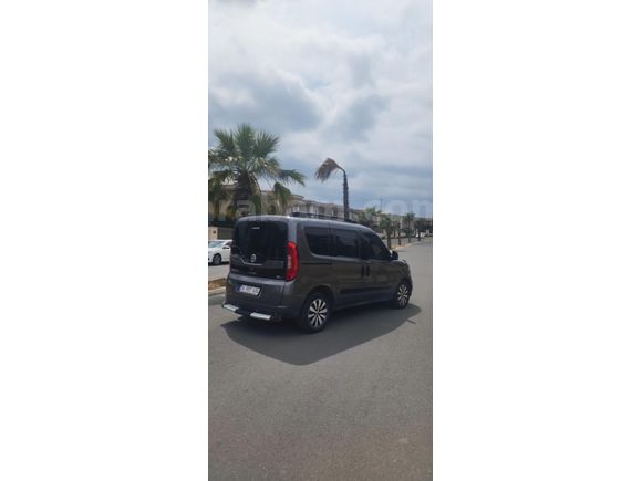 Sahibinden Fiat Doblo Combi 1.6 Multijet Premio Plus 2020 Model