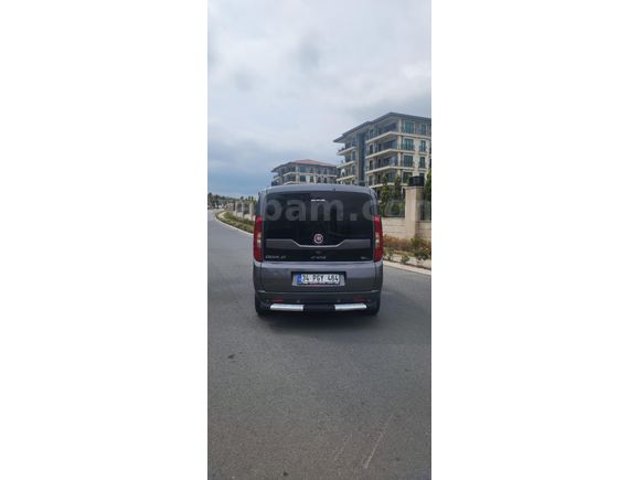 Sahibinden Fiat Doblo Combi 1.6 Multijet Premio Plus 2020 Model