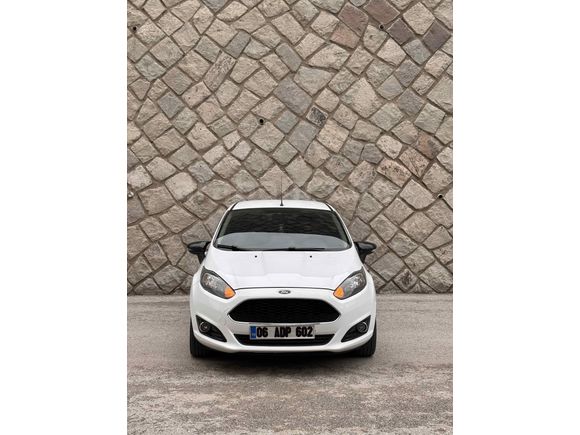 Sahibinden Ford Fiesta 1.5 TDCi Trend 2016 Model  145.000 km Beyaz