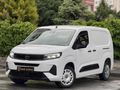 2025 OPEL COMBO 1.5 D HATASIZ OTOMATİK 50 BİN KM