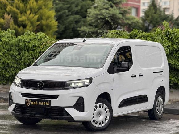 2025 OPEL COMBO 1.5 D HATASIZ OTOMATİK 50 BİN KM