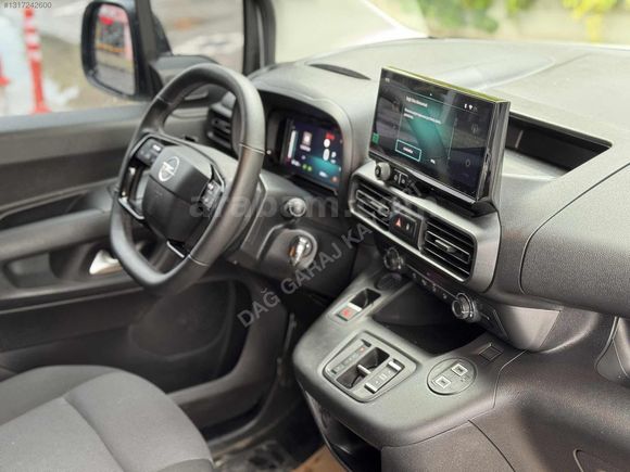 2025 OPEL COMBO 1.5 D HATASIZ OTOMATİK 50 BİN KM
