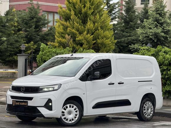 2025 OPEL COMBO 1.5 D HATASIZ OTOMATİK 50 BİN KM