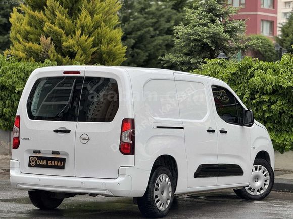 2025 OPEL COMBO 1.5 D HATASIZ OTOMATİK 50 BİN KM
