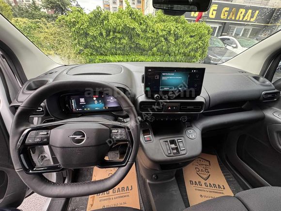 2025 OPEL COMBO 1.5 D HATASIZ OTOMATİK 50 BİN KM