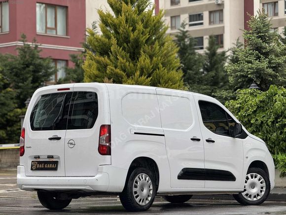 2025 OPEL COMBO 1.5 D HATASIZ OTOMATİK 50 BİN KM