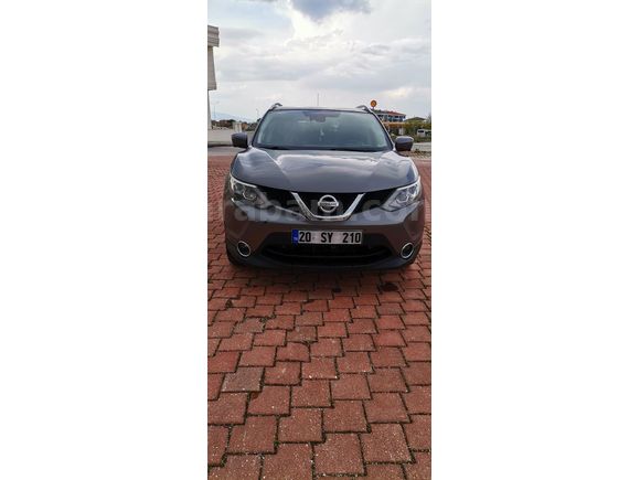 Sahibinden Nissan Qashqai 1.6 dCi Platinum Premium Pack 2016 Model  176.000 km Gri (metalik)