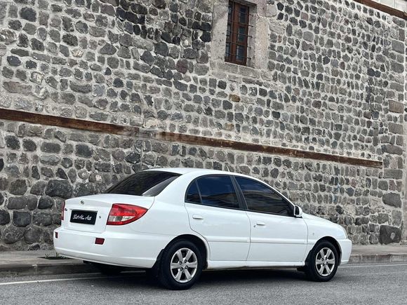 2004 MODEL KİA RİO 1.5 TREN BENZİN LPG'Li 1 PARÇA BOYALI