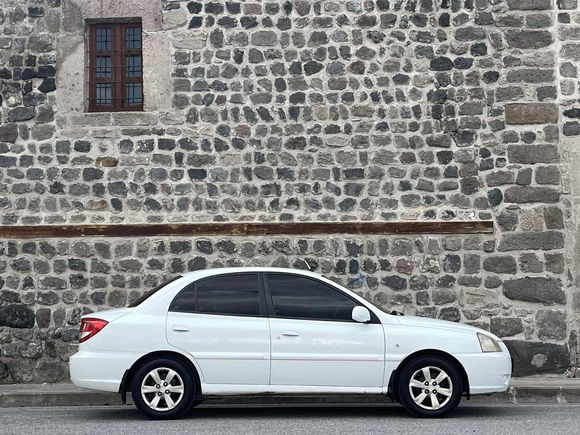 2004 MODEL KİA RİO 1.5 TREN BENZİN LPG'Li 1 PARÇA BOYALI