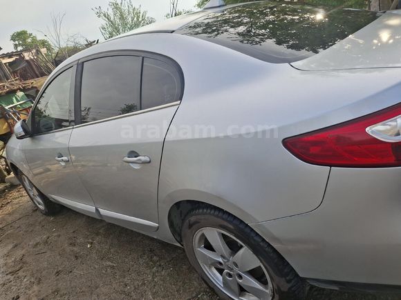 Sahibinden Renault Fluence 1.5 dCi Dynamique 2011 Model