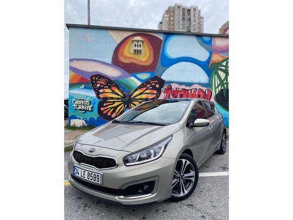 Sahibinden Kia Ceed 1.6 CRDi Concept Plus 2015 Model 