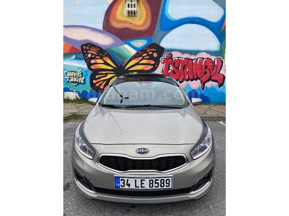 Sahibinden Kia Ceed 1.6 CRDi Concept Plus 2015 Model 