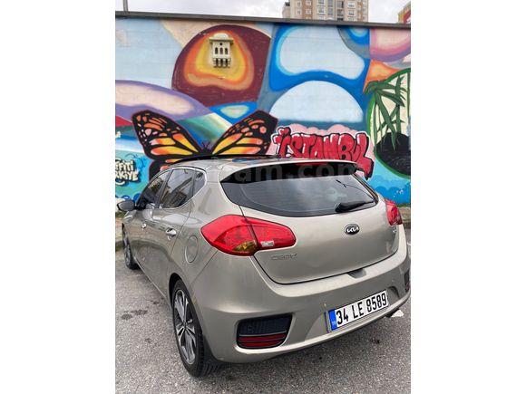Sahibinden Kia Ceed 1.6 CRDi Concept Plus 2015 Model 
