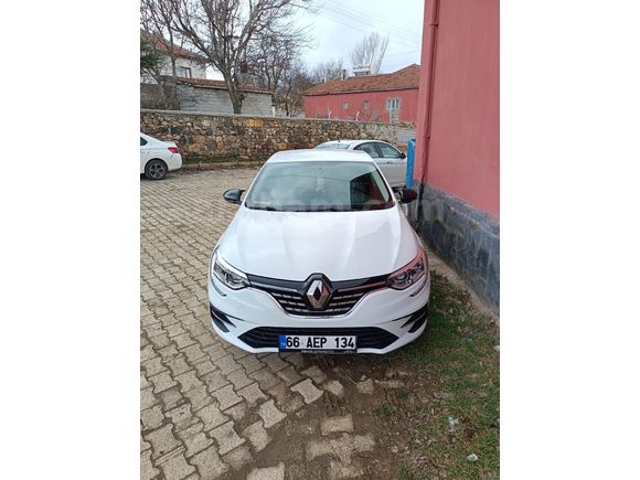 13tc Megan 4 hatasız ilk sahibinden alınma bakımlarıni muane yenı