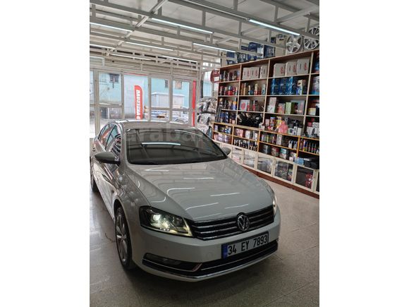 Sahibinden Volkswagen Passat 1.4 TSi BlueMotion Highline 2012 Model  216.000 km Beyaz