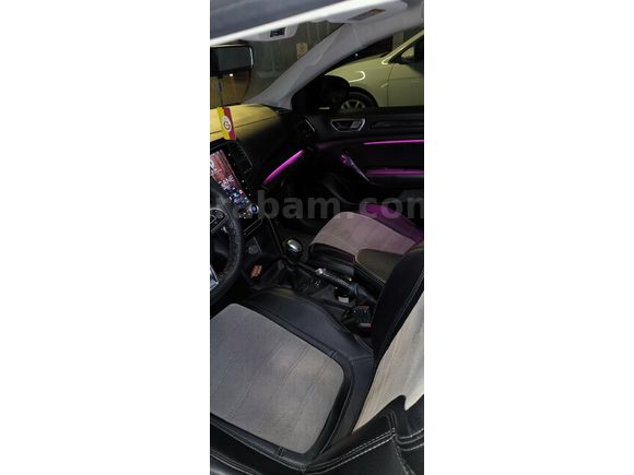 Sahibinden Renault Megane 1.6 Joy 2017 Model