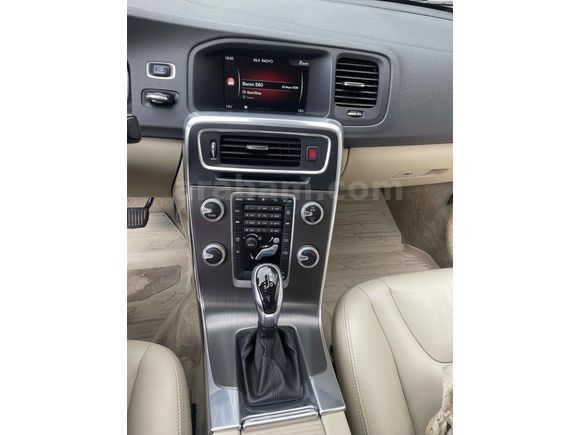 Sahibinden Volvo S60 1.6 D Advance 2015 Model 