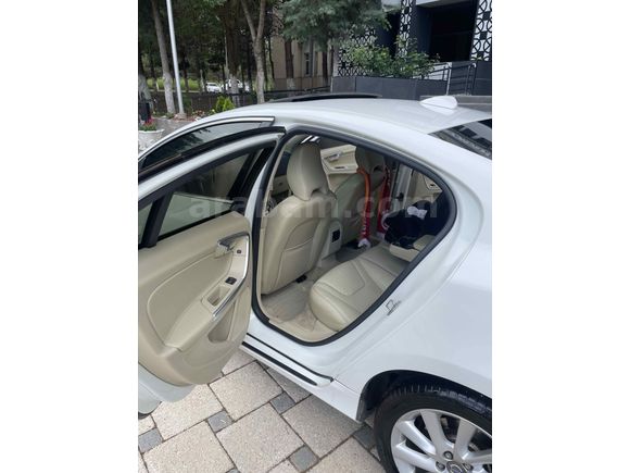 Sahibinden Volvo S60 1.6 D Advance 2015 Model 